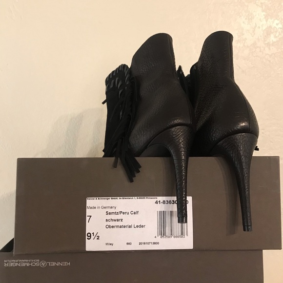 Designer black suede leather fringe booties 9.5 - Picture 2 of 5